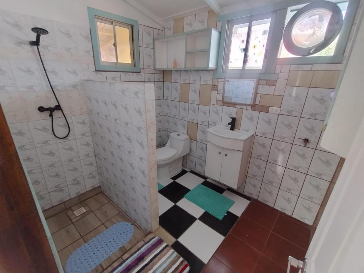 Cabanas Kitai Hanga Roa Bagian luar foto