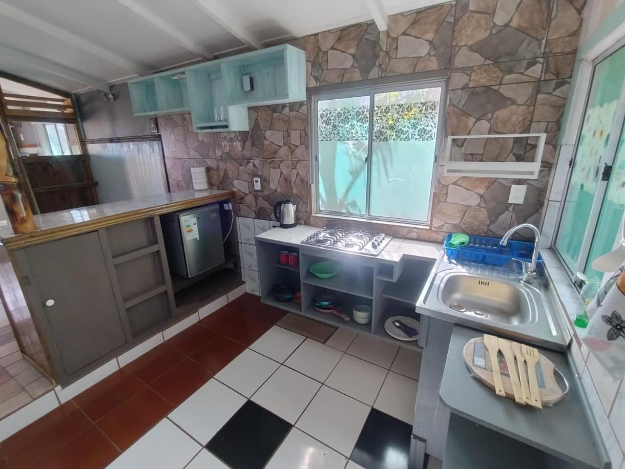 Cabanas Kitai Hanga Roa Bagian luar foto